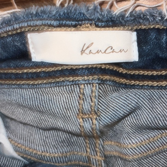 Distressed KanCan jean shorts - Picture 2 of 4